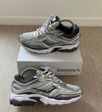 Charger l'image dans la galerie, Saucony Omni 9
