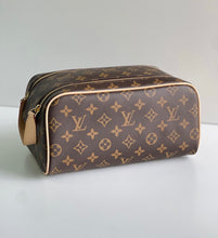 Charger l&#39;image dans la galerie, Vanity Louis Vuitton

