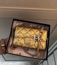 Load image into Gallery viewer, Pochette Chanel
