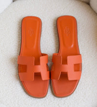 Load image into Gallery viewer, Mules Hermès Oran
