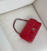 Charger l&#39;image dans la galerie, Sac Chanel Timeless
