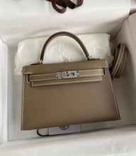 Load image into Gallery viewer, Sac Hermès Kelly
