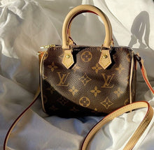 Charger l&#39;image dans la galerie, Sac Louis Vuitton Nano Speedy
