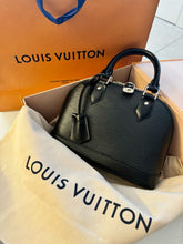 Load image into Gallery viewer, Sac Louis Vuitton Alma BB
