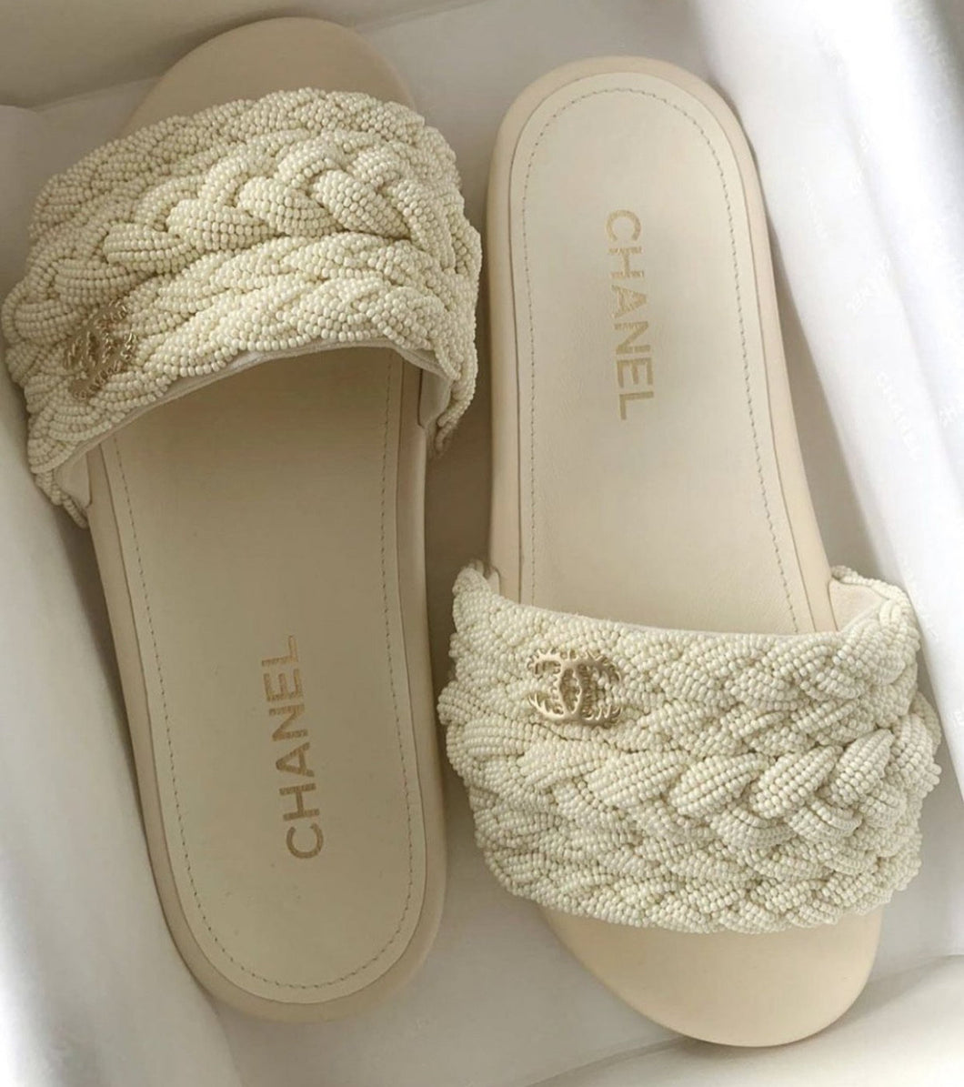 Claquettes Chanel