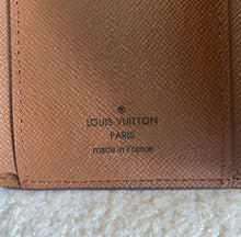 Charger l'image dans la galerie, Porte Cartes Louis Vuitton
