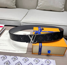 Charger l&#39;image dans la galerie, Ceinture Louis Vuitton
