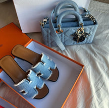 Load image into Gallery viewer, Mules Hermès Oran Denim
