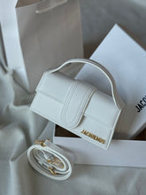 Charger l'image dans la galerie, Sac Jacquemus Bambino
