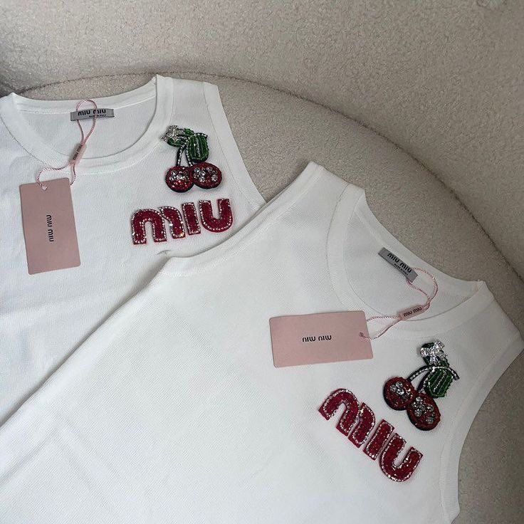 Top Miu Miu