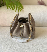 Load image into Gallery viewer, Sac Chanel 25
