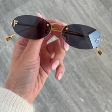 Charger l&#39;image dans la galerie, Lunettes de soleil Fendi
