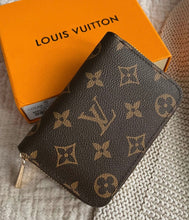 Load image into Gallery viewer, Portefeuille Louis Vuitton
