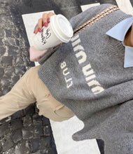 Charger l&#39;image dans la galerie, Pull Miu Miu
