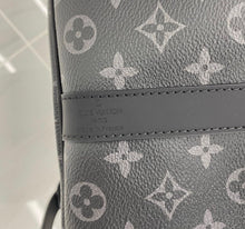 Load image into Gallery viewer, Sac de voyage Louis Vuitton
