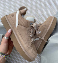 Charger l&#39;image dans la galerie, Sneakers UGG Lowmel
