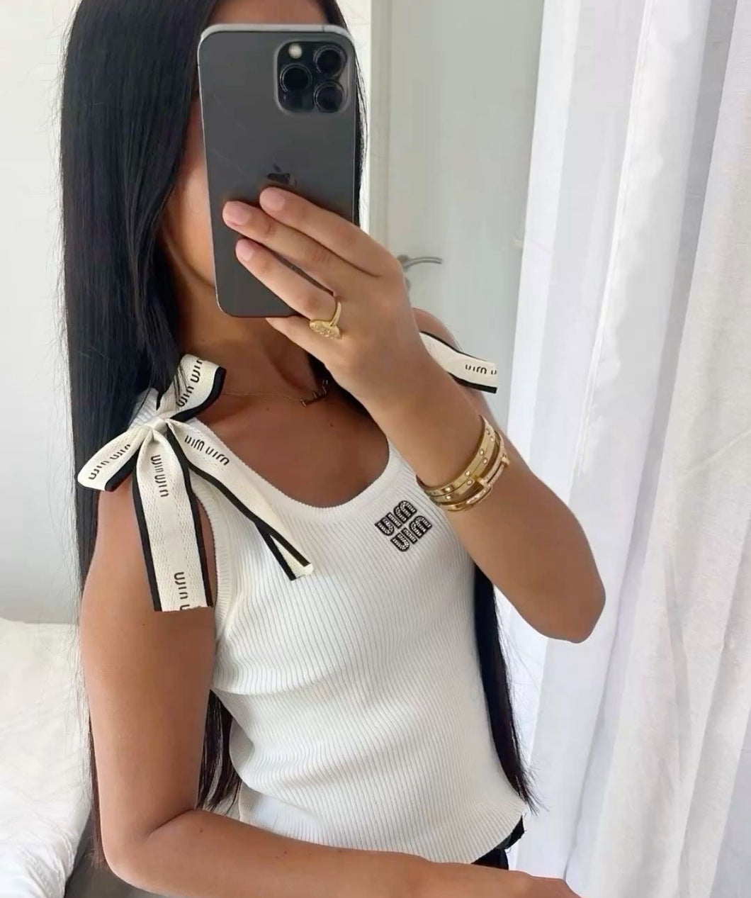 Top Miu Miu