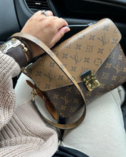 Charger l&#39;image dans la galerie, Sac Louis Vuitton Métis
