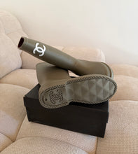 Charger l'image dans la galerie, Bottes Chanel
