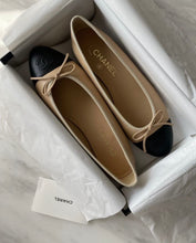 Charger l'image dans la galerie, Ballerines Chanel
