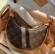 Charger l&#39;image dans la galerie, Sac Loop Louis Vuitton
