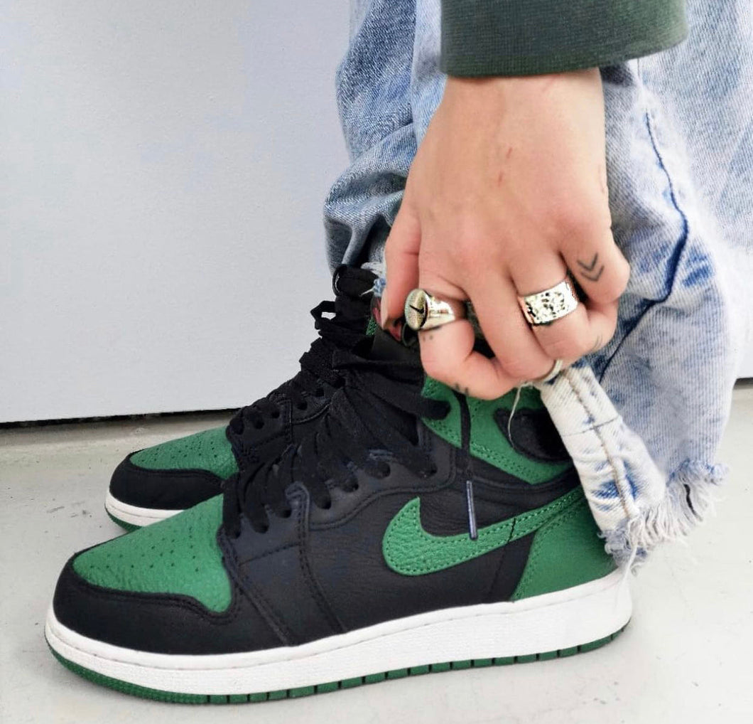Air Jordan 1