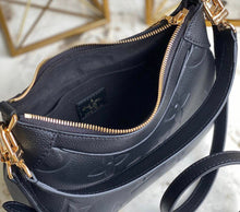 Charger l&#39;image dans la galerie, Sac Louis Vuitton Bagatelle

