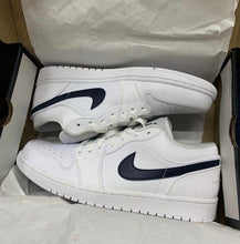 Charger l&#39;image dans la galerie, Air Jordan 1 low
