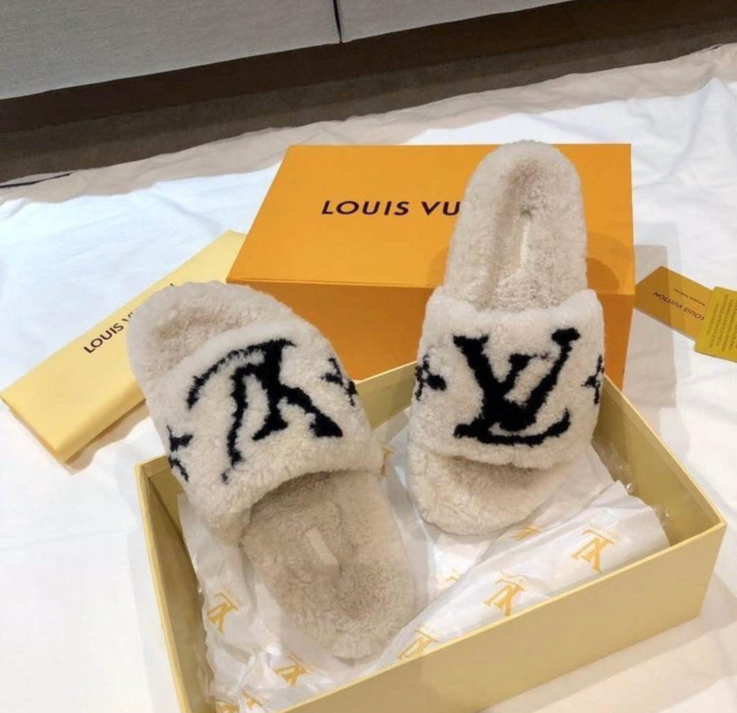 Chaussons Louis Vuitton Fourrure