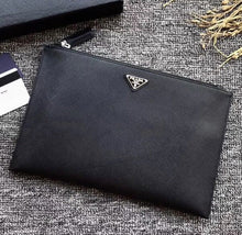 Charger l&#39;image dans la galerie, Pochette Prada
