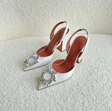 Charger l&#39;image dans la galerie, Talons Amina Muaddi
