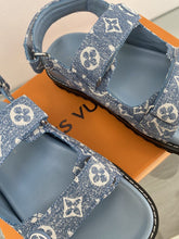 Charger l&#39;image dans la galerie, Sandales Louis Vuitton
