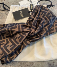 Charger l&#39;image dans la galerie, Bandeau Fendi
