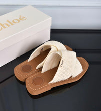 Charger l&#39;image dans la galerie, Mules Chloé
