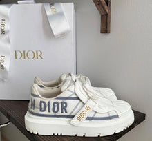 Charger l&#39;image dans la galerie, Sneakers Dior ID
